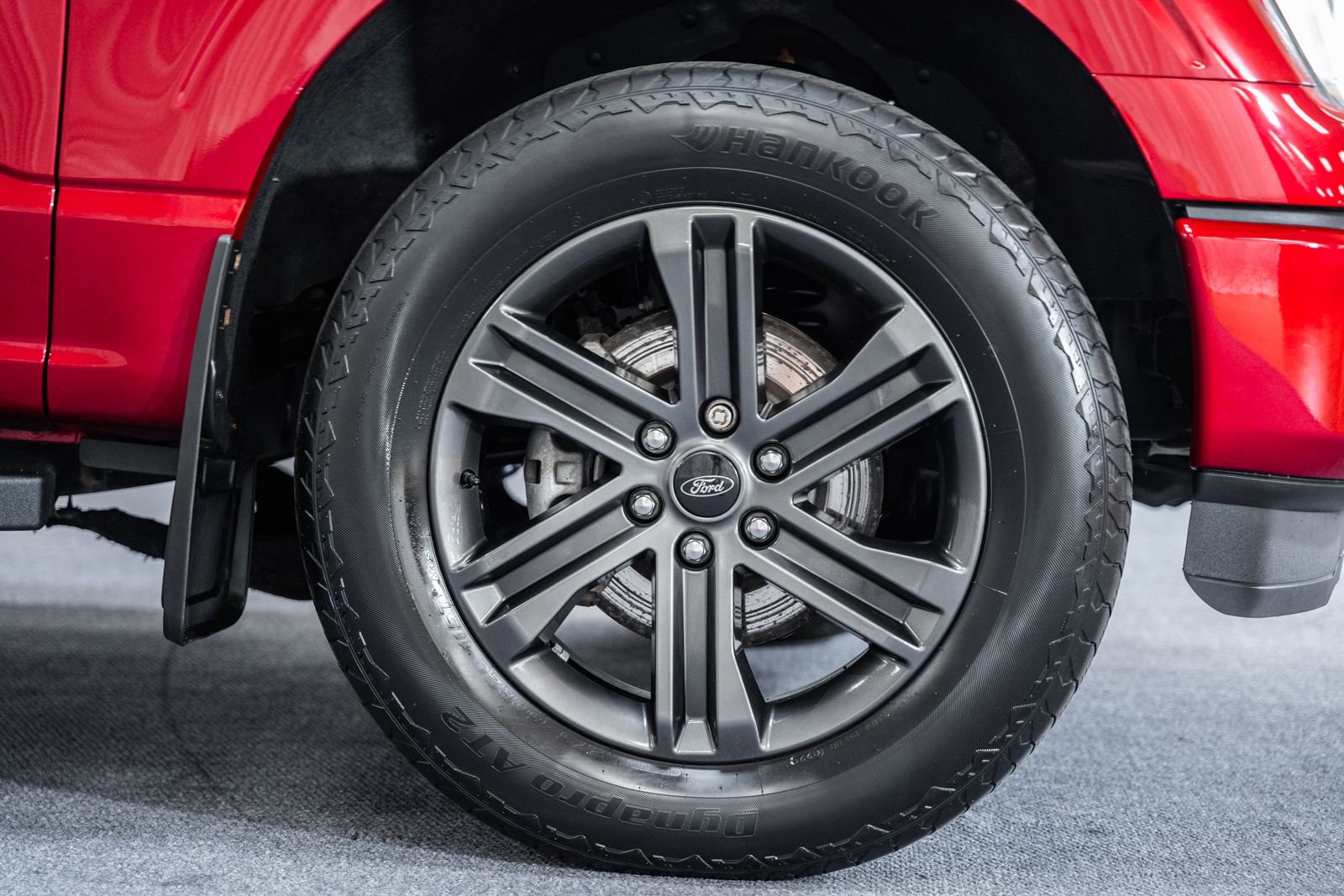 Certified 2021 Ford F150 Lariat w/ Equipment Group 502A High image 17