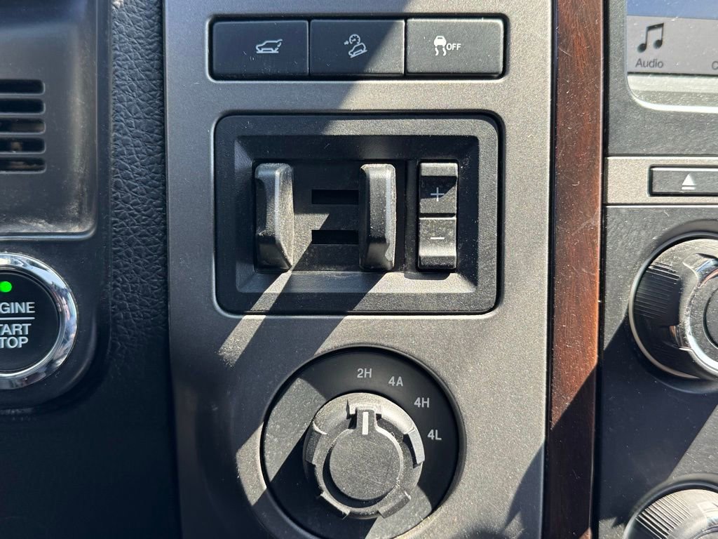 Used 2016 Ford Expedition EL Platinum AWD/4WD image 15