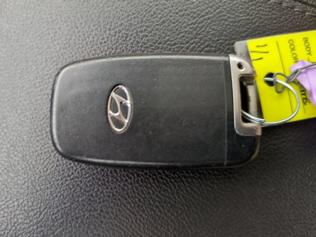 Used 2015 Hyundai Sonata Limited w/ Option Group 02 FWD image 30