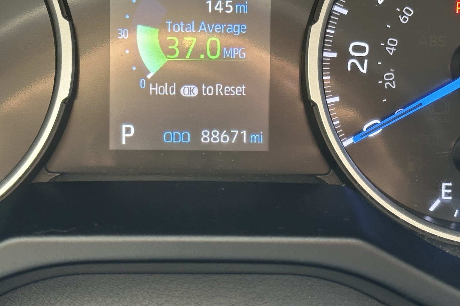 Certified 2021 Toyota RAV4 LE AWD/4WD image 24
