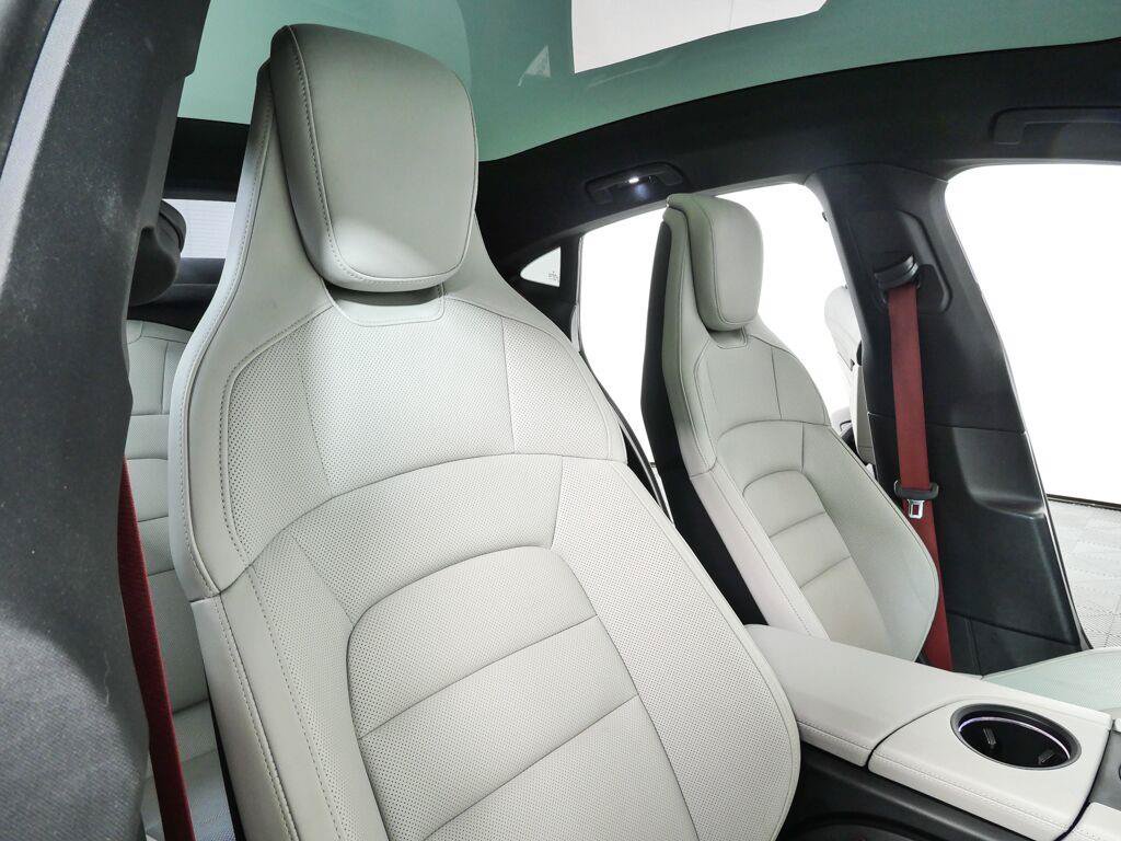 Certified 2023 Porsche Taycan RWD image 25