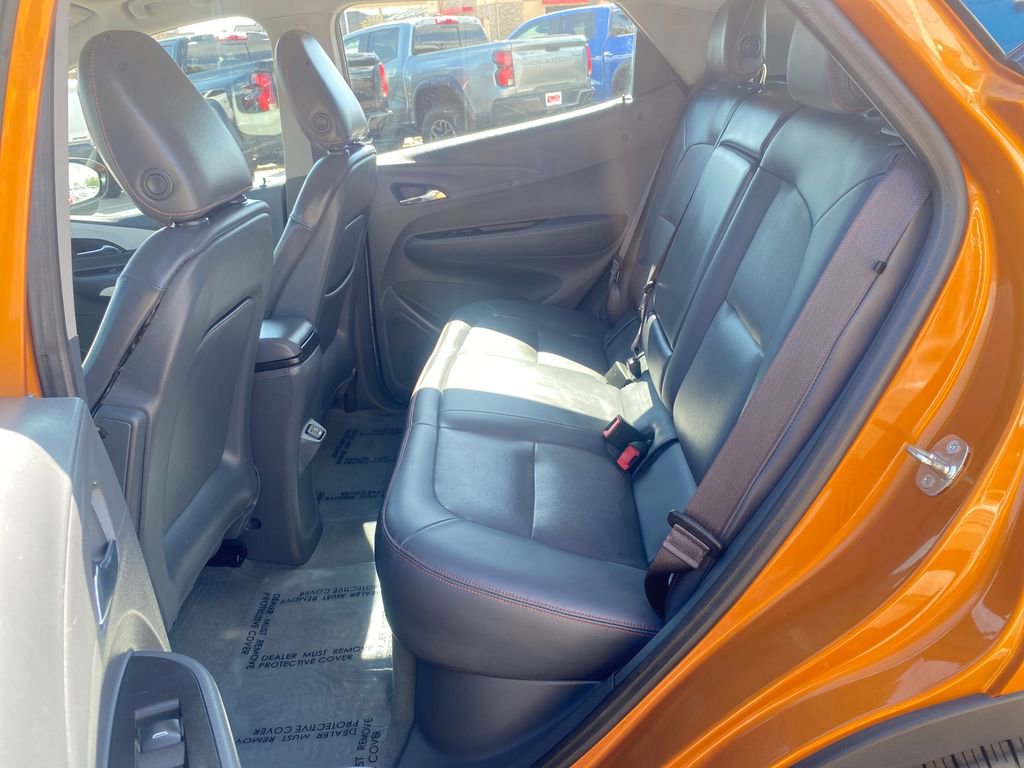 Used 2017 Chevrolet Bolt Premier w/ Driver Confidence II Package FWD image 25
