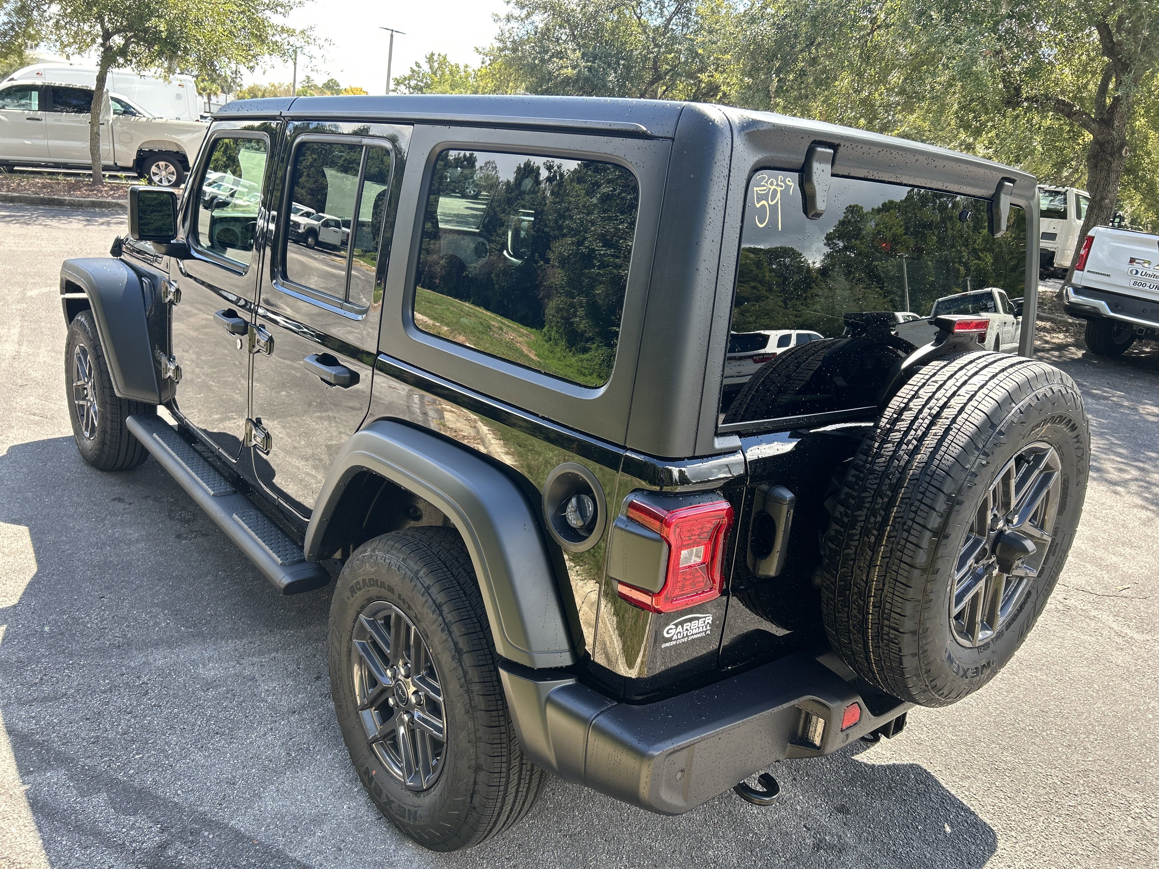 New 2025 Jeep Wrangler Sport S image 5