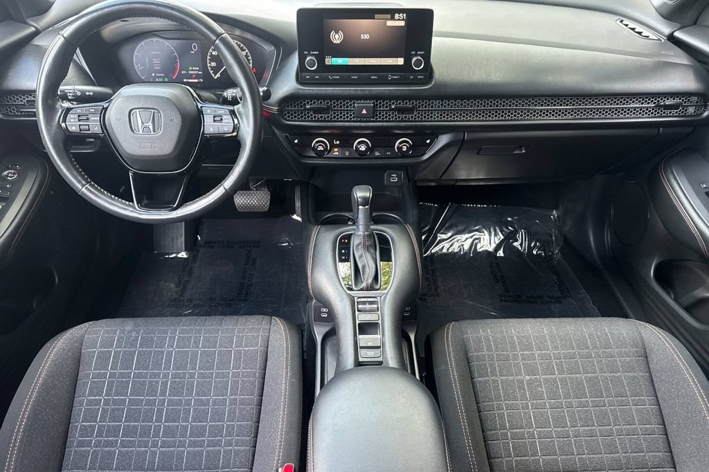 Certified 2025 Honda HR-V Sport image 9
