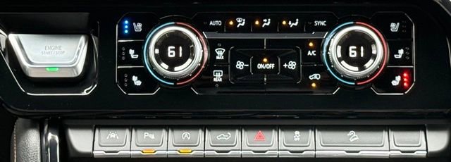 Used 2024 GMC Sierra 1500 AT4 w/ Technology Package image 35