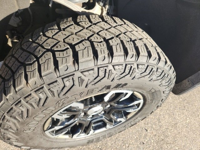 Certified 2024 Chevrolet Silverado 1500 ZR2 image 10