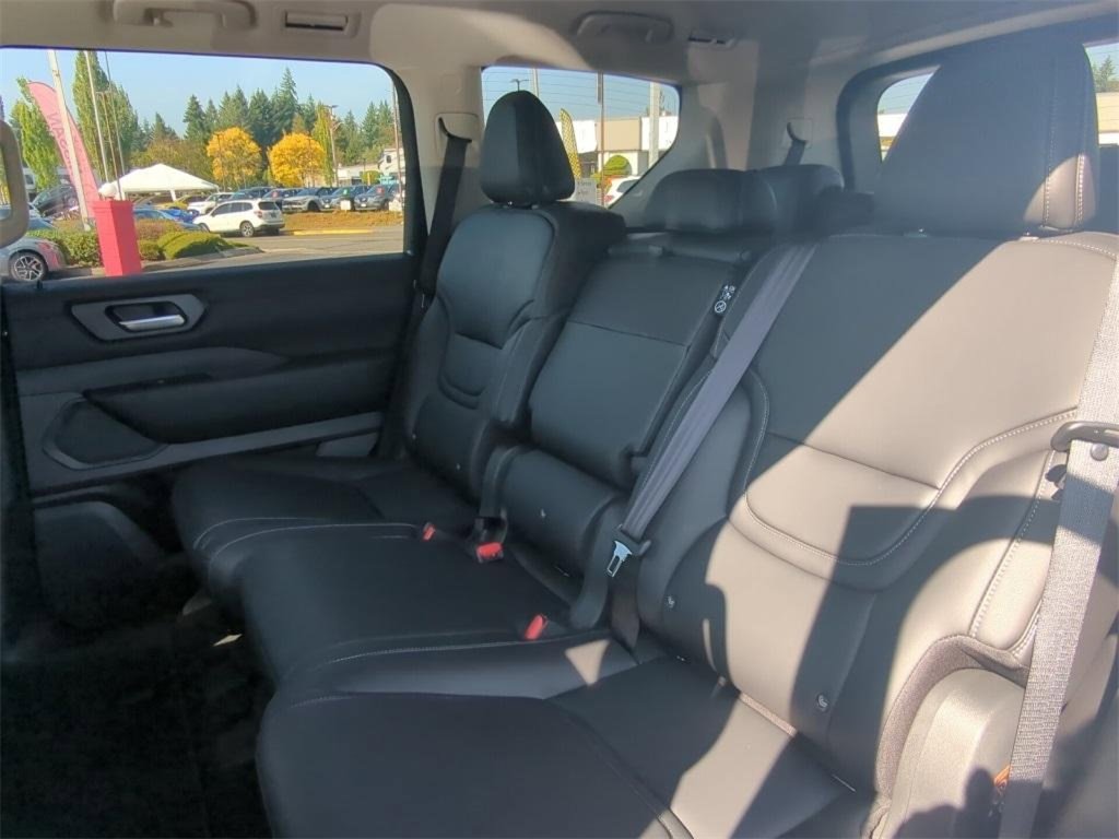 New 2026 Nissan Armada SV image 20