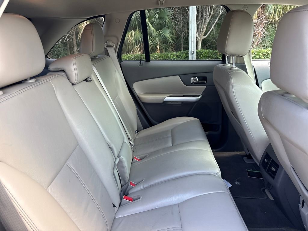 Used 2014 Ford Edge SEL w/ Equipment Group 205A image 29