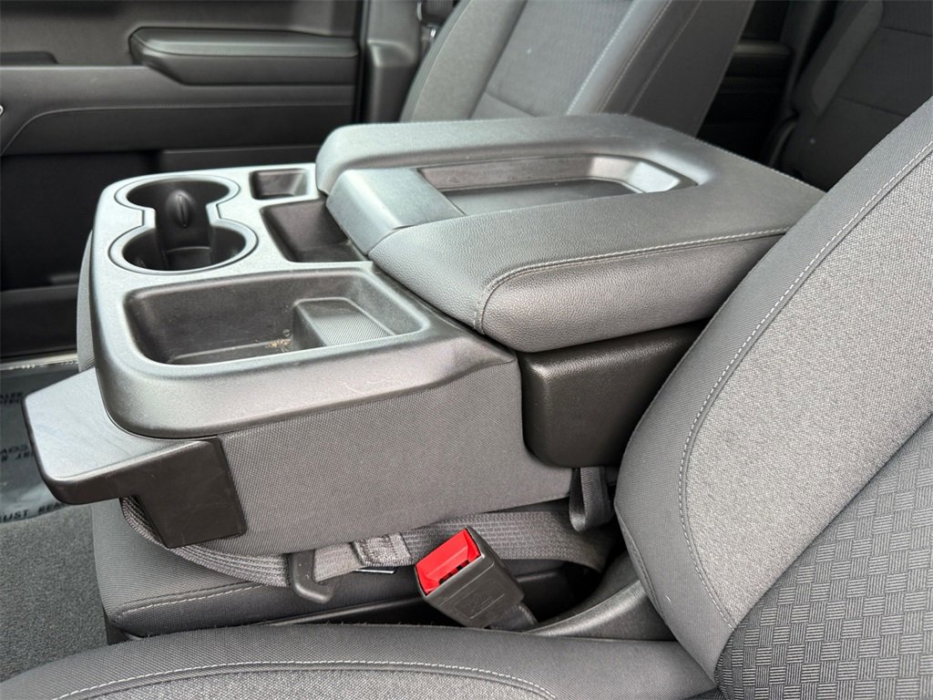 Used 2022 Chevrolet Silverado 1500 LT image 30