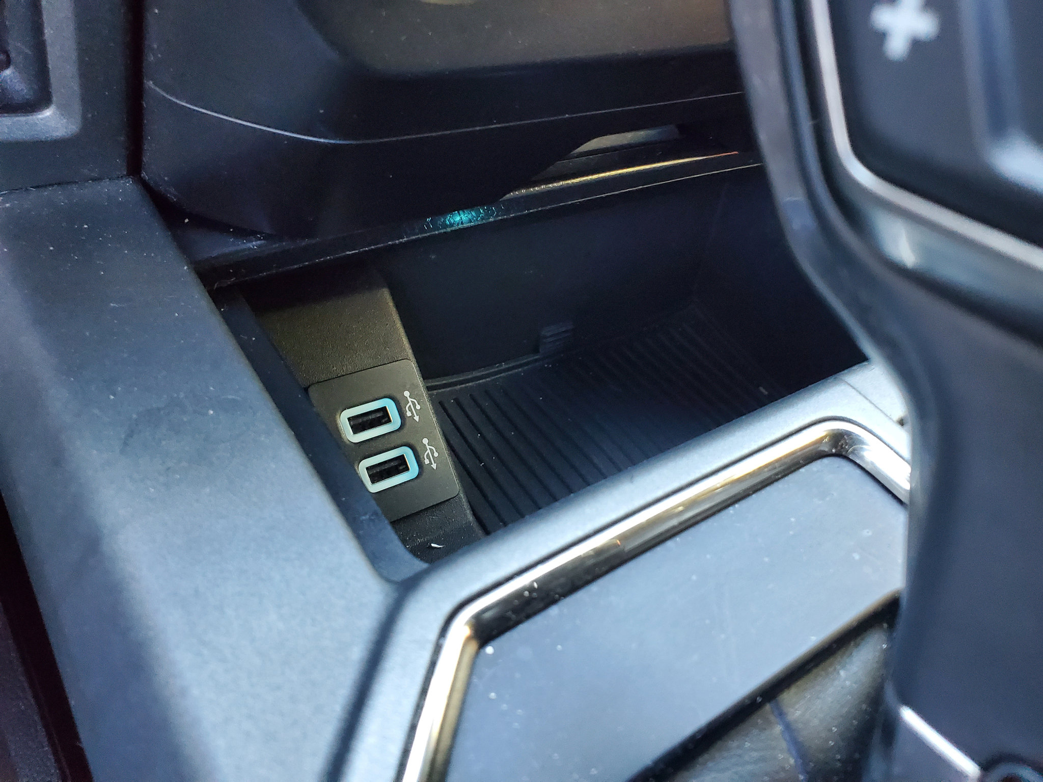 Used 2018 Ford F150 Raptor w/ Equipment Group 801A Mid image 38