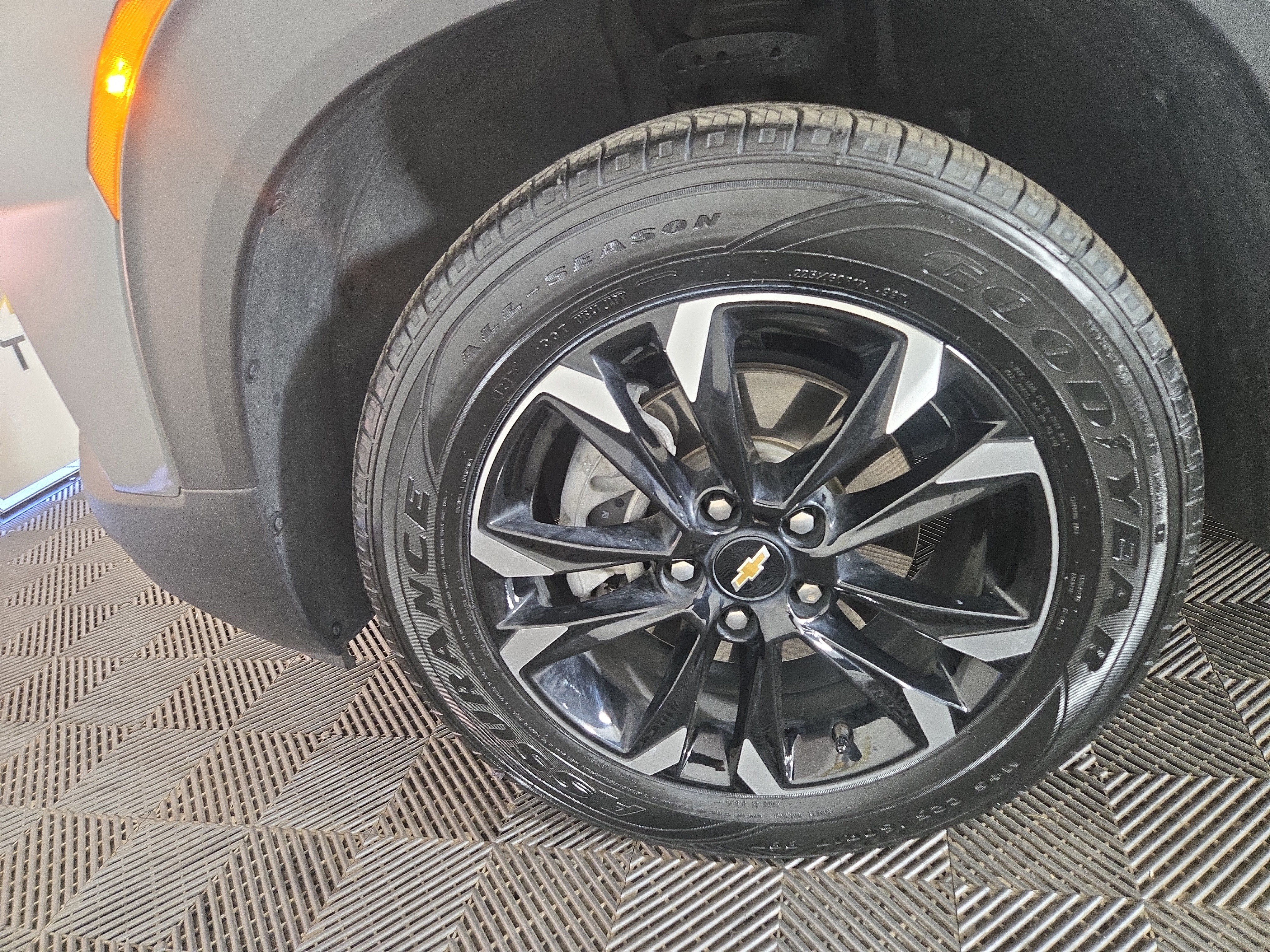 Used 2023 Chevrolet TrailBlazer LT w/ Convenience Package AWD/4WD image 33