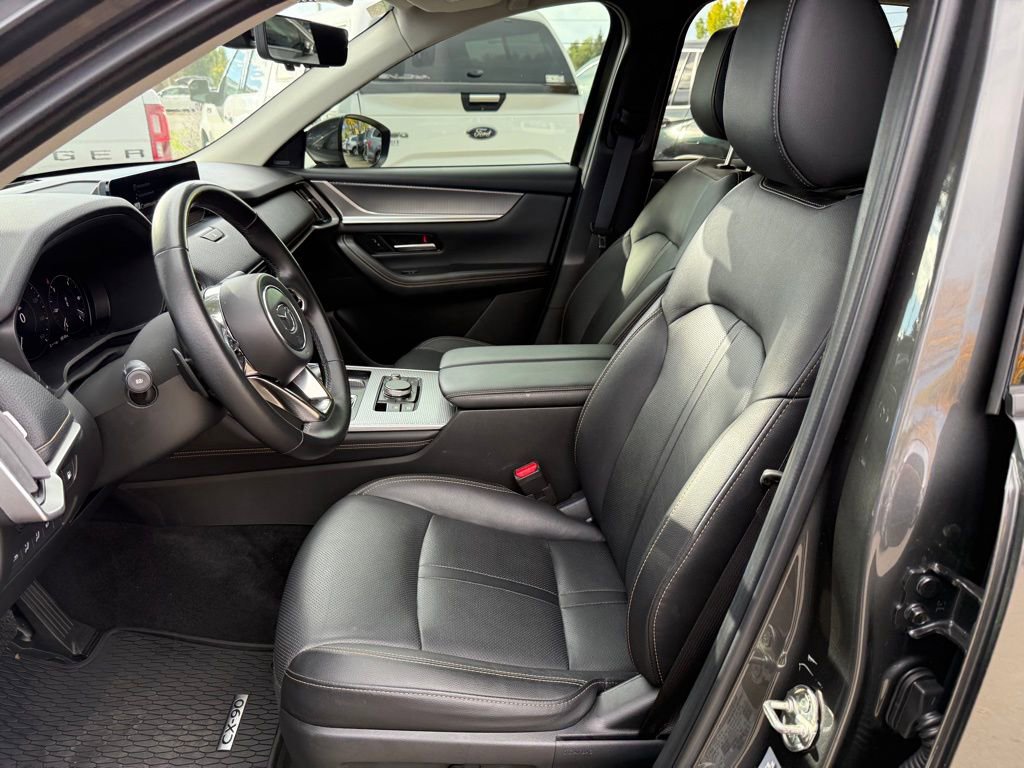 Used 2024 MAZDA CX-90 Plug-In Hybrid w/ Premium Pkg image 10
