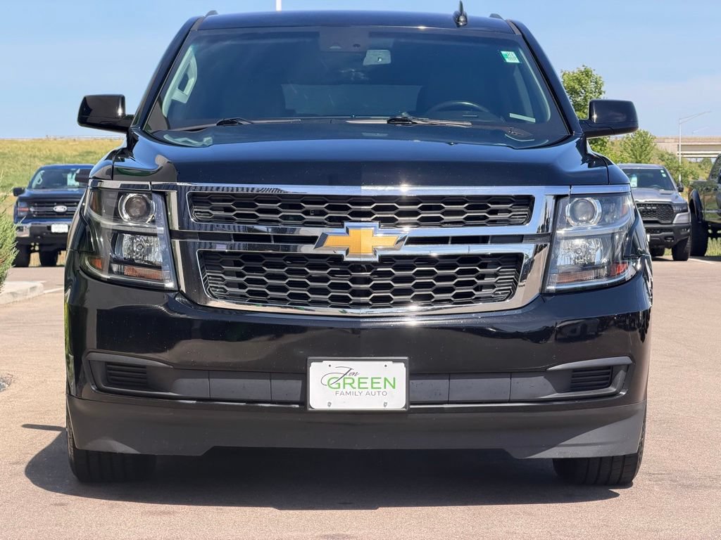 Used 2018 Chevrolet Suburban LT AWD/4WD image 6