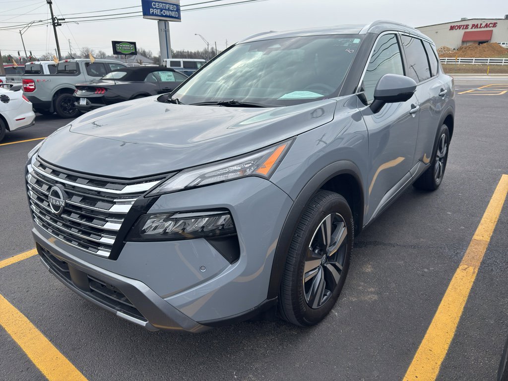 Used 2025 Nissan Rogue SL