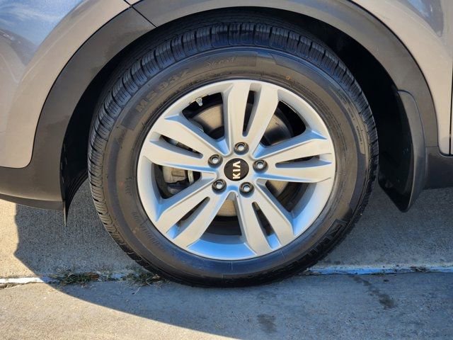 Used 2018 Kia Sportage LX image 17