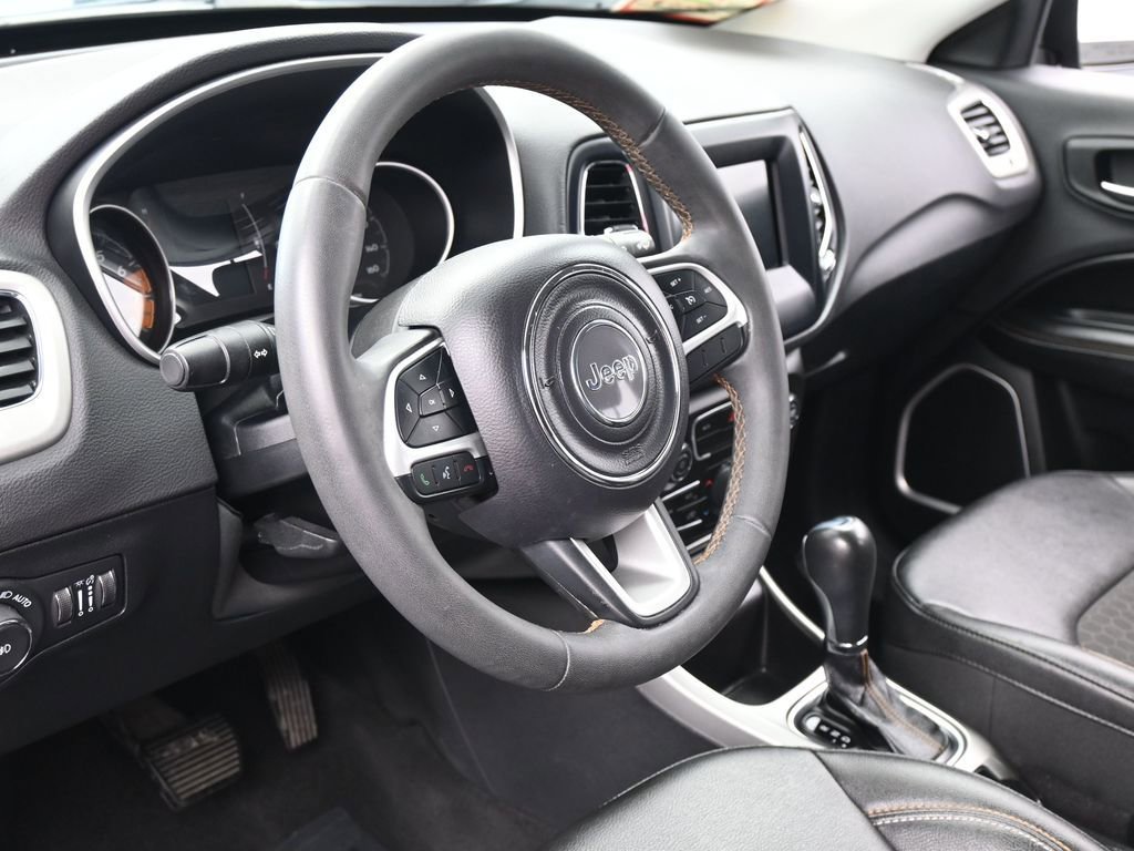 Used 2021 Jeep Compass Latitude image 13