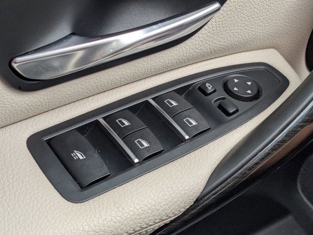 Used 2018 BMW 440i Convertible RWD image 12