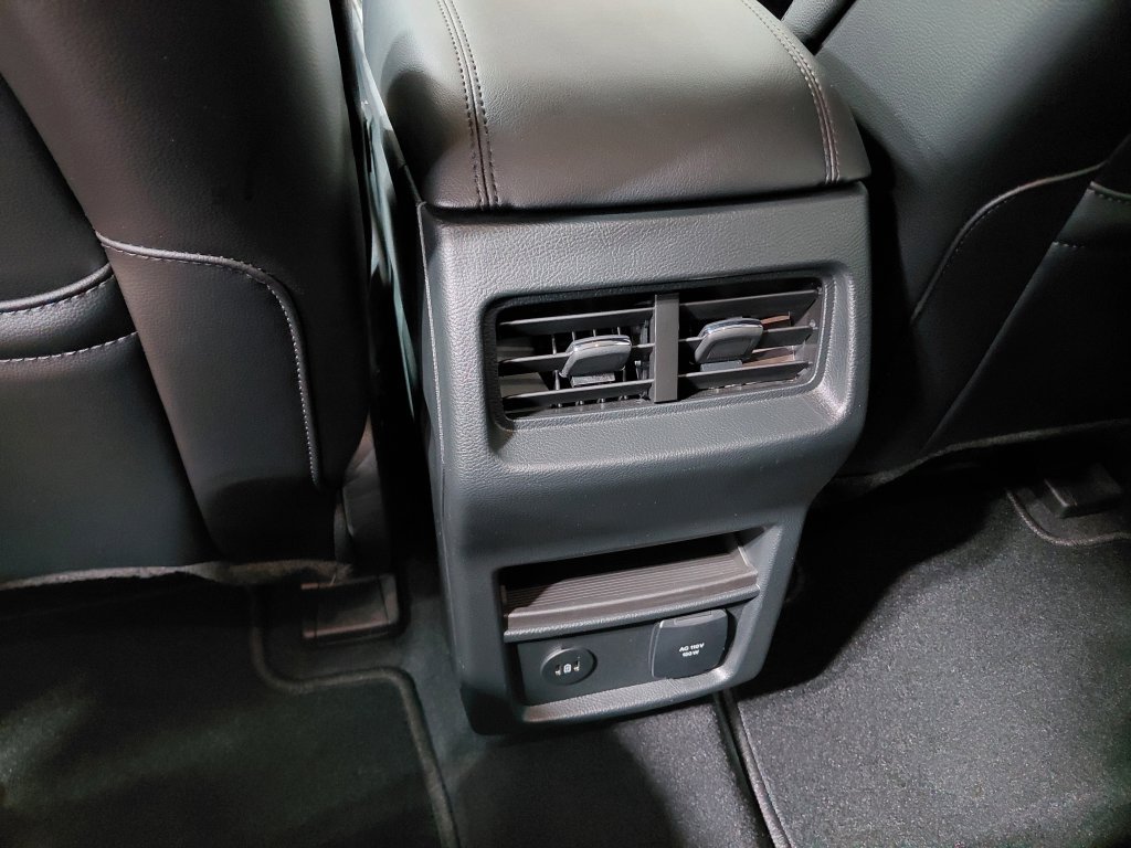 Certified 2024 Ford Edge SEL w/ Convenience Package AWD/4WD image 34