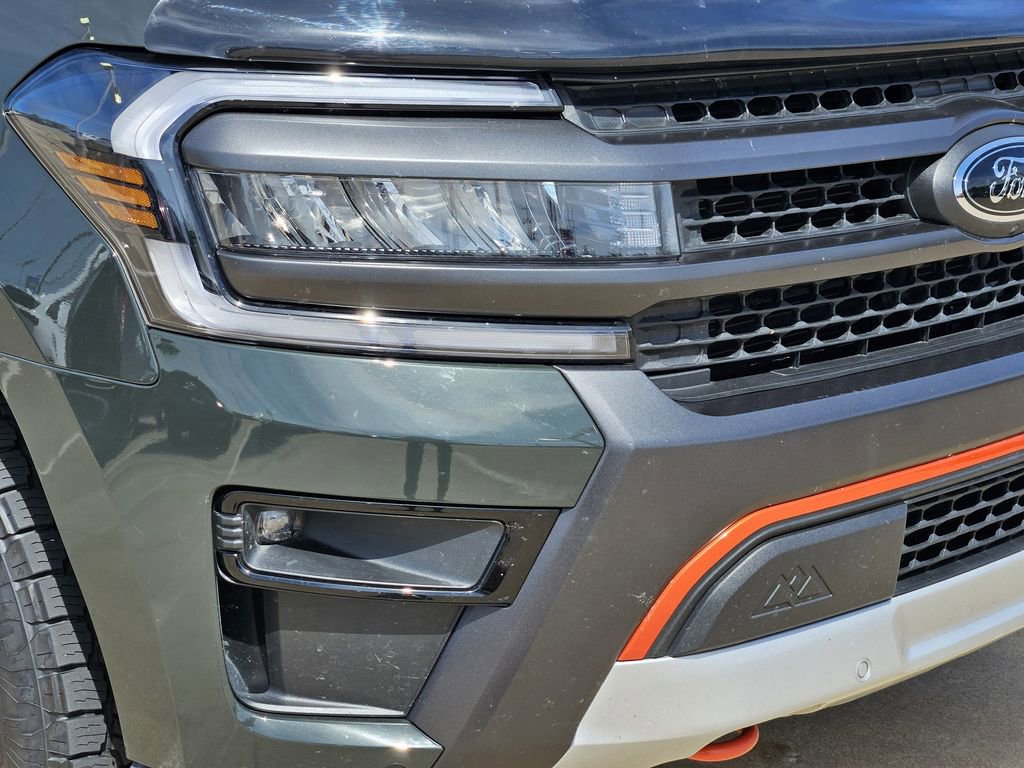 Used 2022 Ford Expedition Timberline image 10