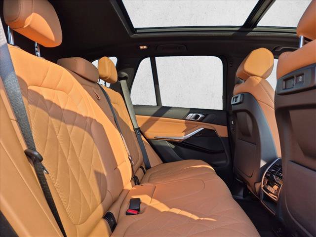 Used 2023 BMW X5 xDrive45e w/ Parking Assistance Package AWD/4WD image 22