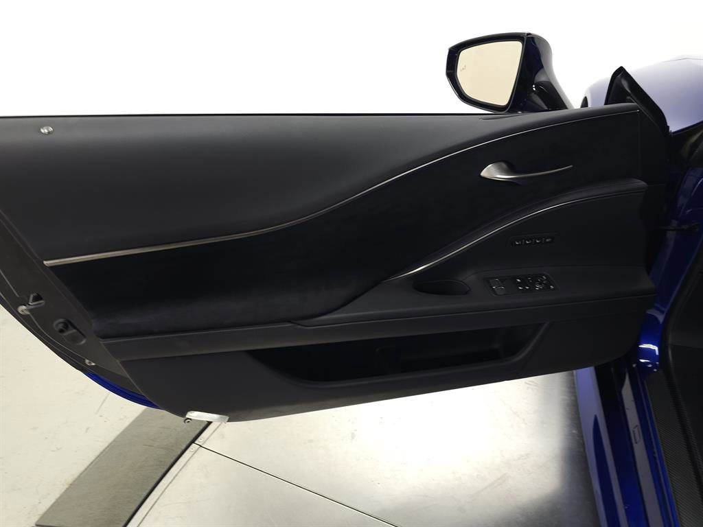 Certified 2024 Lexus LC 500 Coupe image 16