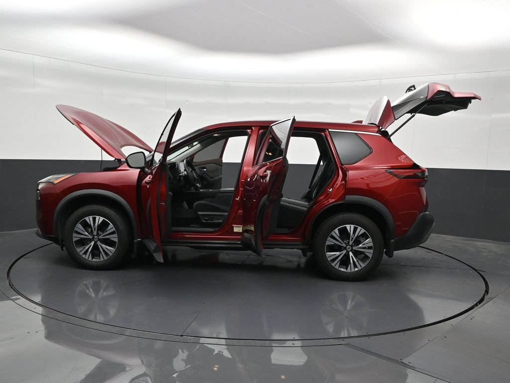 Used 2021 Nissan Rogue SV FWD image 33