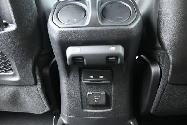 Used 2024 Jeep Wrangler Unlimited Rubicon w/ Capability Package AWD/4WD image 10