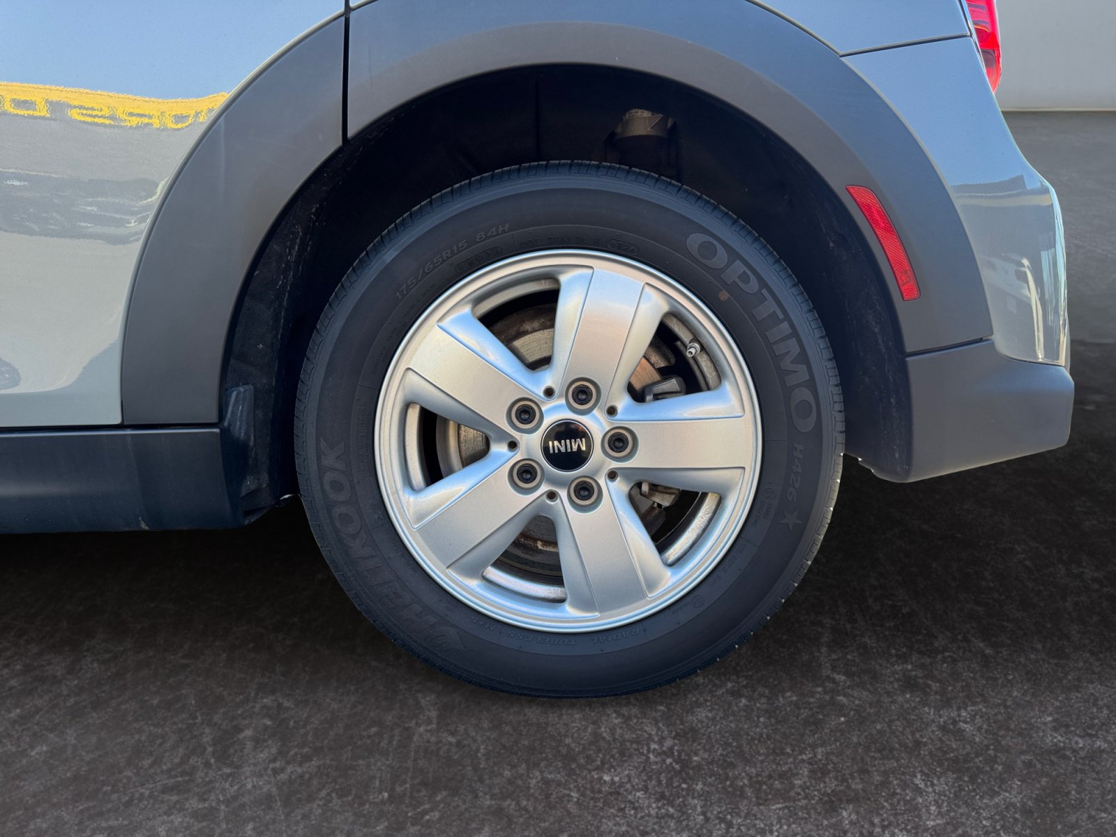 Used 2022 MINI Cooper 4-Door Hardtop FWD image 14