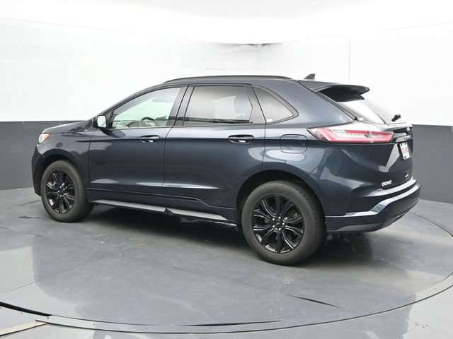Used 2023 Ford Edge SE w/ Black Appearance Package AWD/4WD image 9