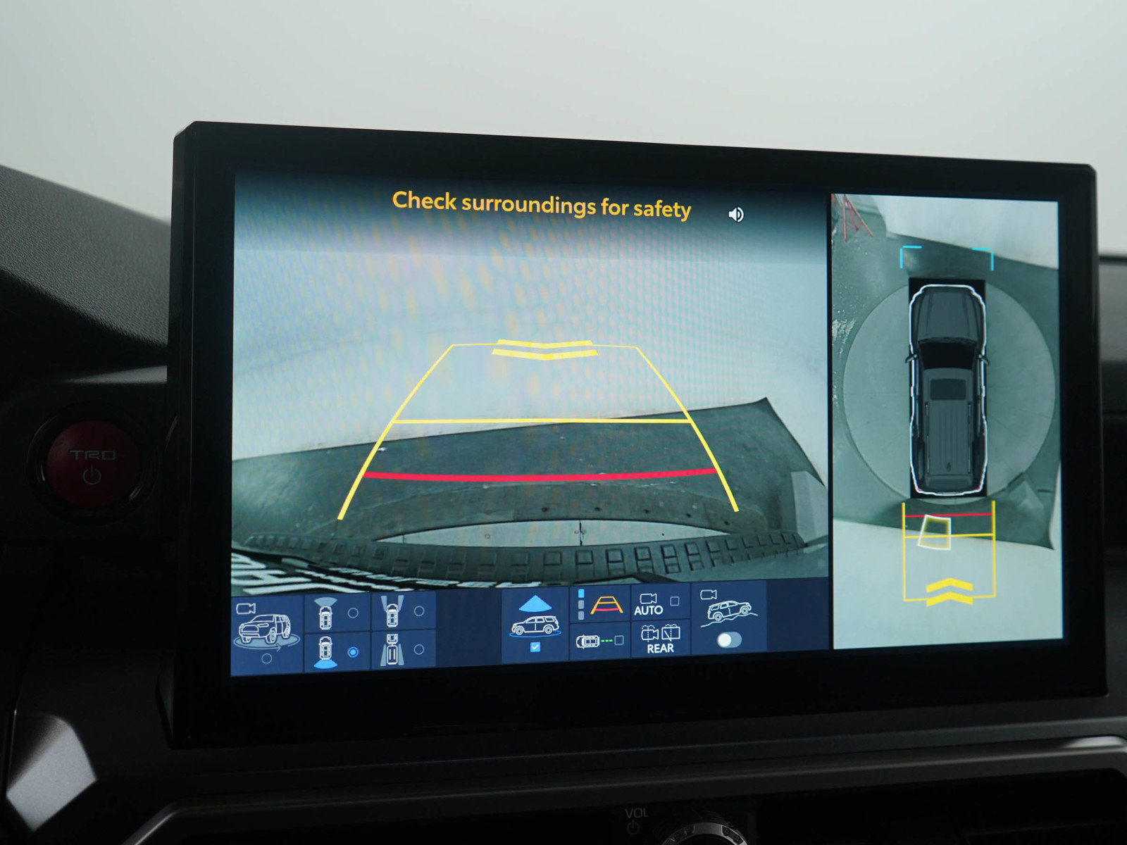 Used 2025 Toyota 4Runner TRD Off-Road Premium image 30