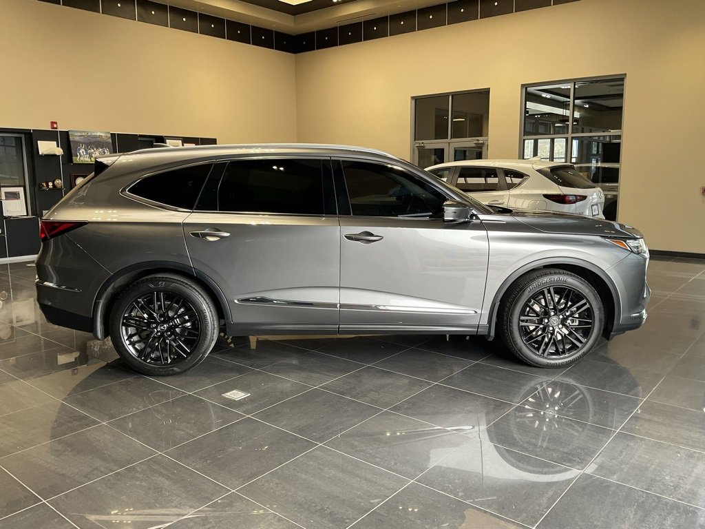 Certified 2023 Acura MDX SH-AWD w/ Advance Package image 7