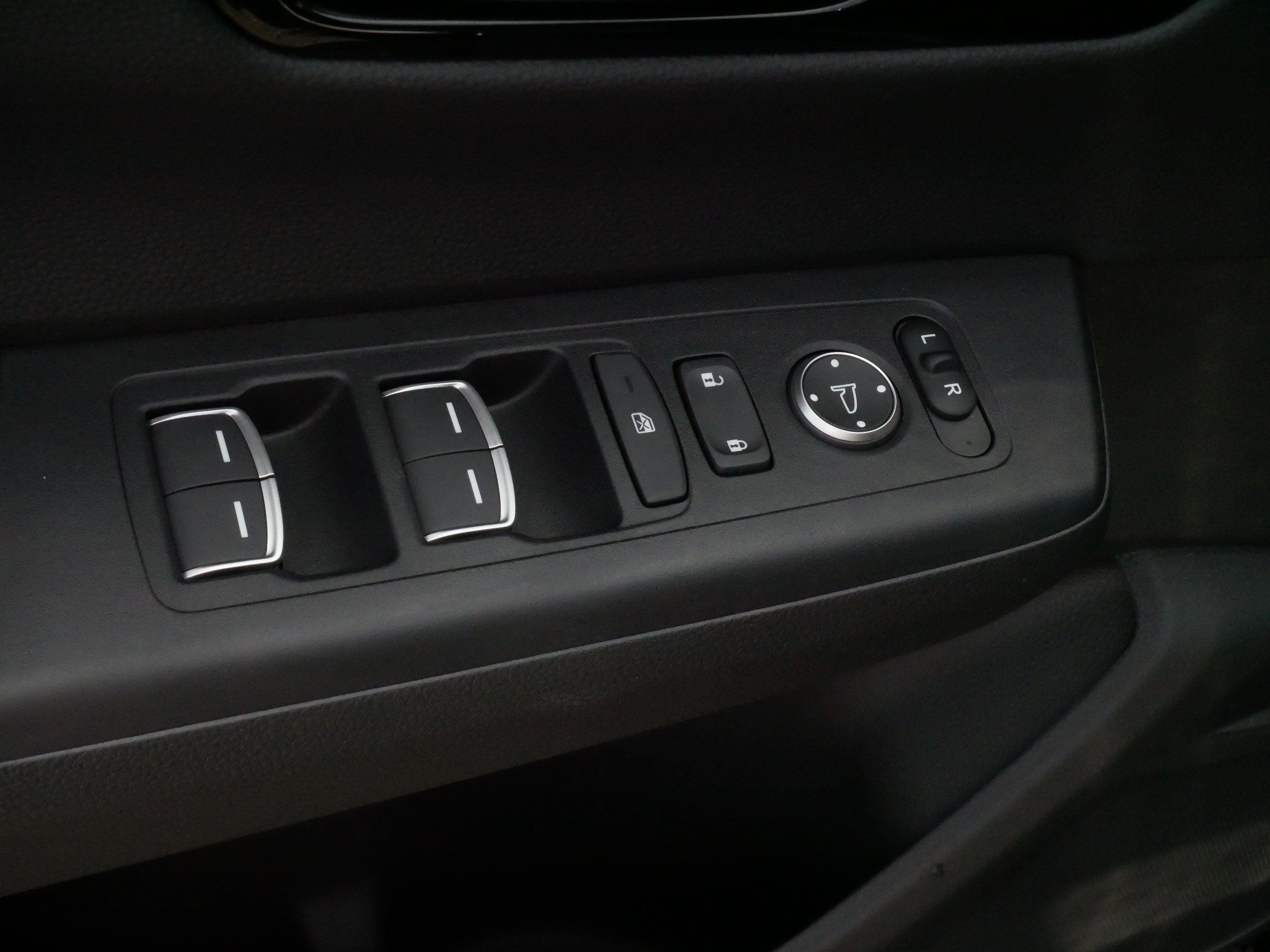 Certified 2026 Honda CR-V Sport Touring image 19