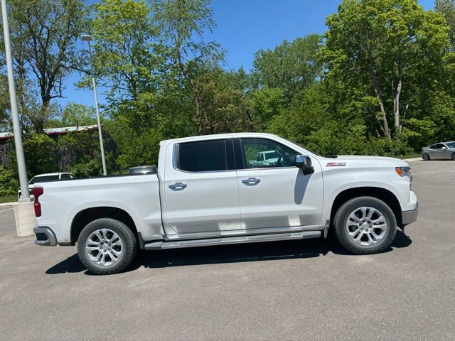 Used 2023 Chevrolet Silverado 1500 LTZ w/ LTZ Premium Package AWD/4WD image 5