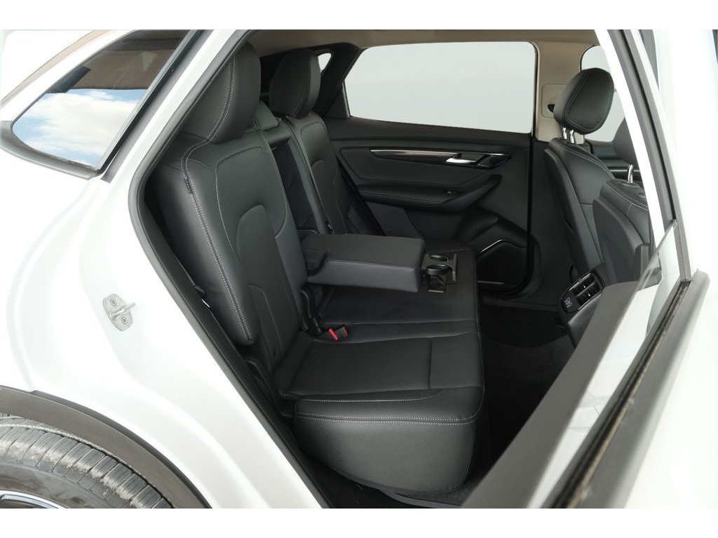 Used 2023 VinFast VF 8 Eco AWD/4WD image 19