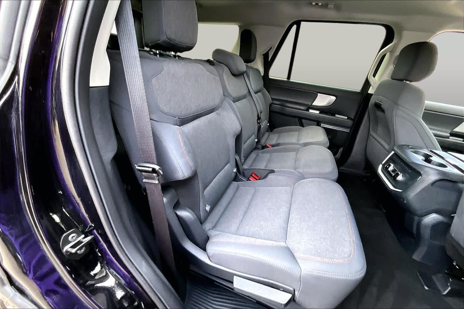Used 2025 Ford Expedition Active RWD image 20