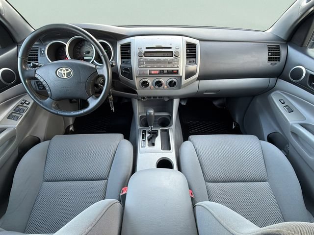 Used 2010 Toyota Tacoma 4x4 Double Cab w/ TRD Sport Pkg image 28