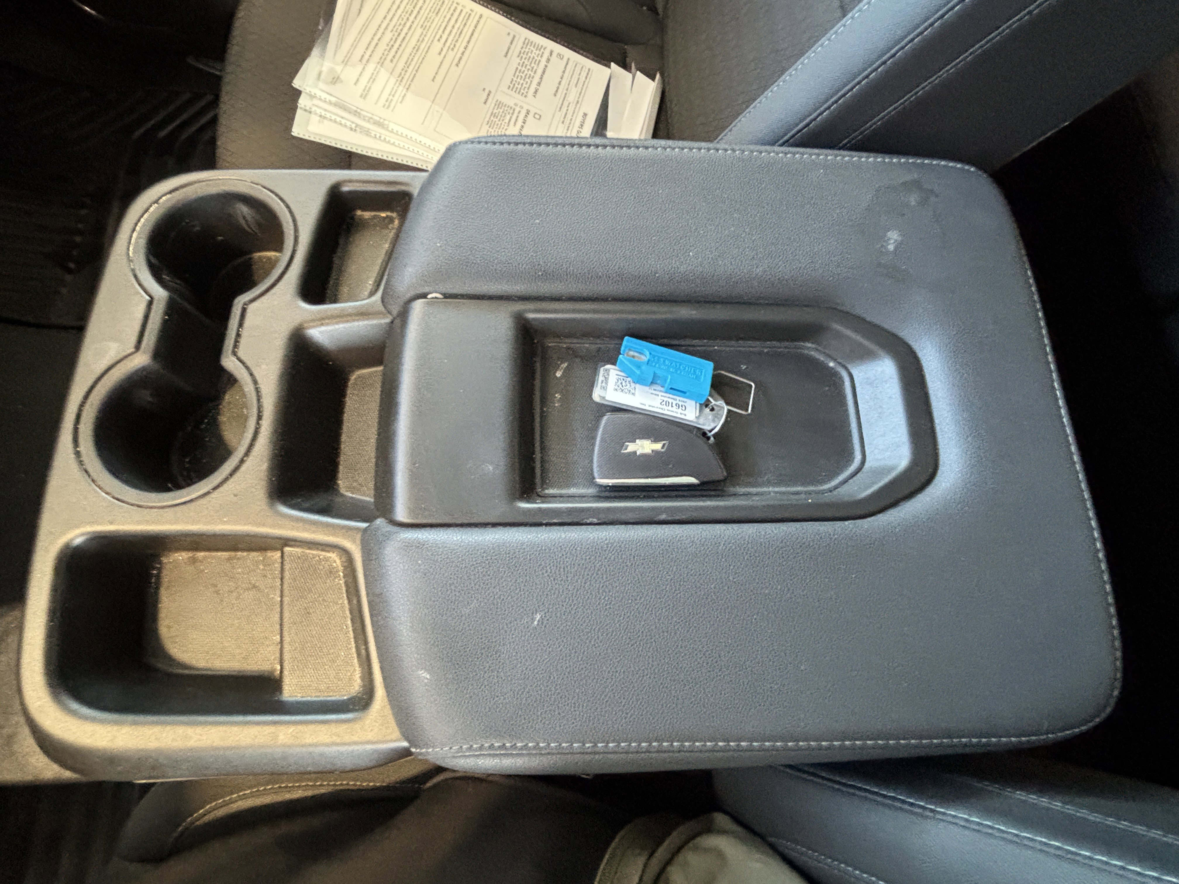 Used 2024 Chevrolet Silverado 1500 LT image 16