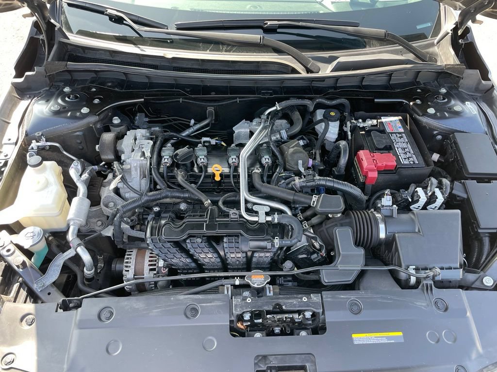 Used 2024 Nissan Altima 2.5 SV FWD image 27