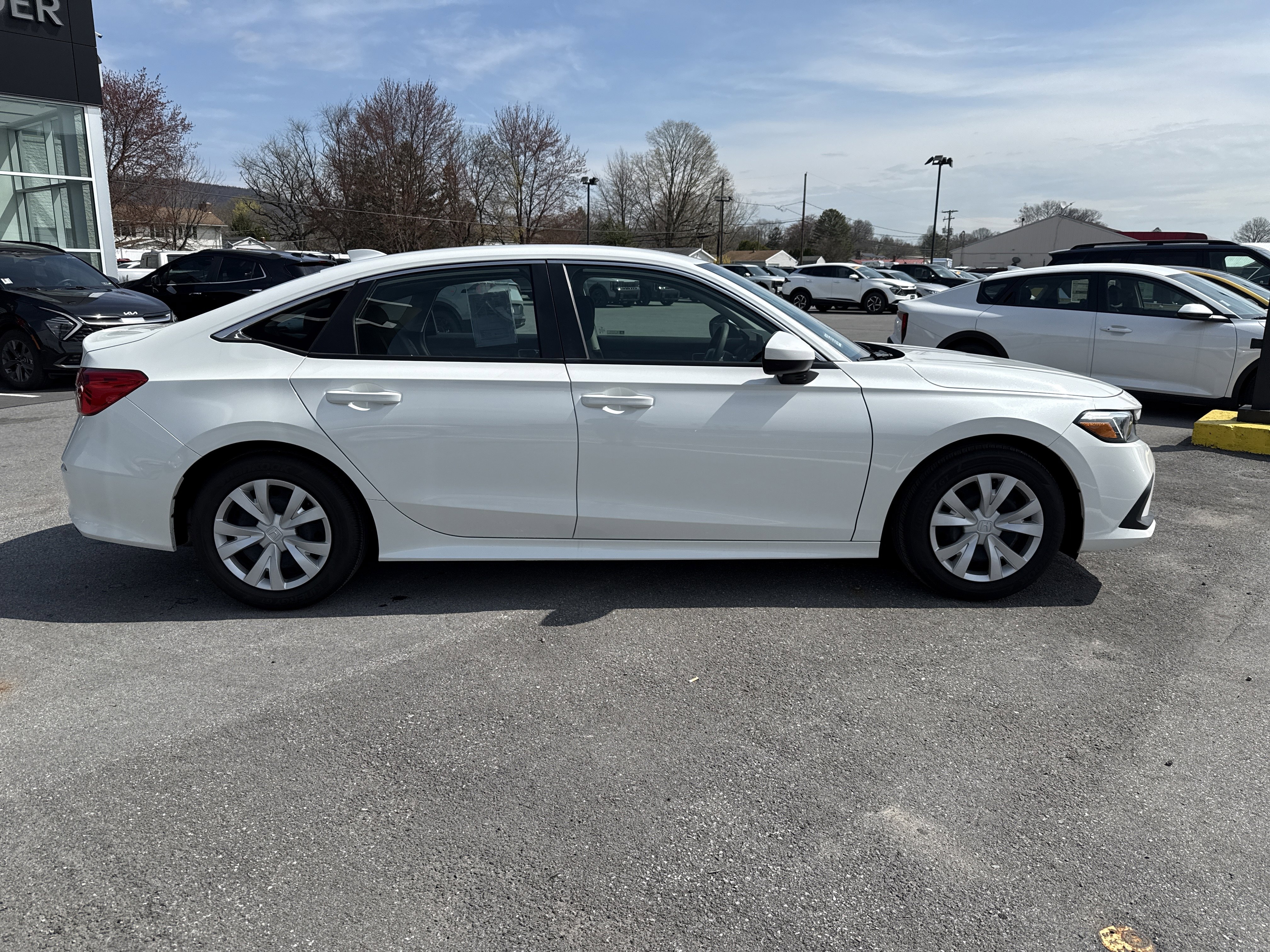 Used 2024 Honda Civic LX image 2