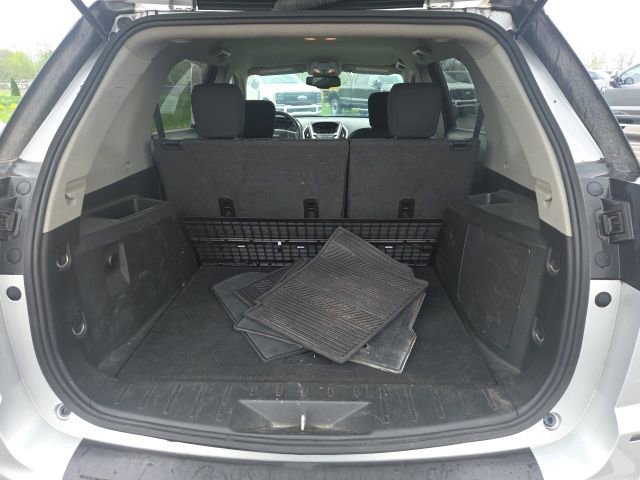 Used 2017 GMC Terrain SLE FWD image 11