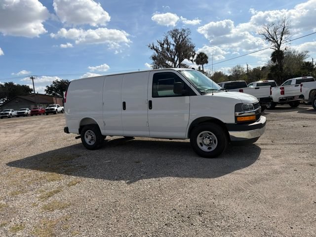 New 2026 Chevrolet Express 3500 w/ Driver Convenience Package RWD image 20