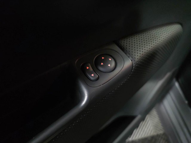 Used 2019 FIAT 500 Pop image 26