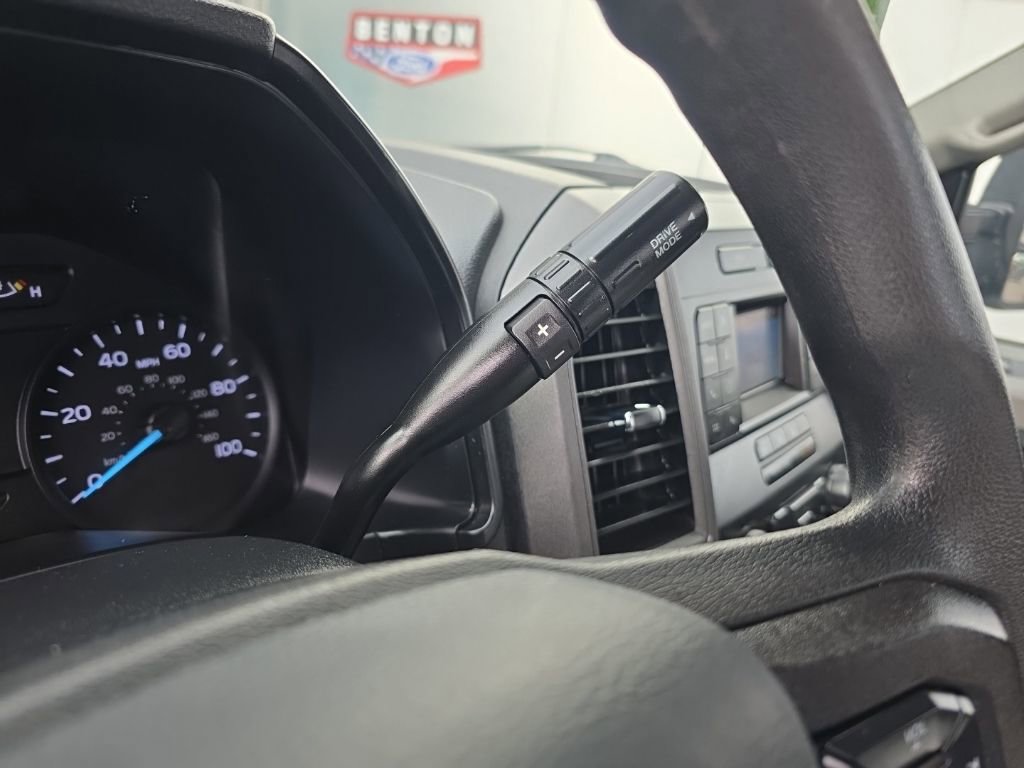 Used 2020 Ford F250 XL w/ Power Equipment Group image 16