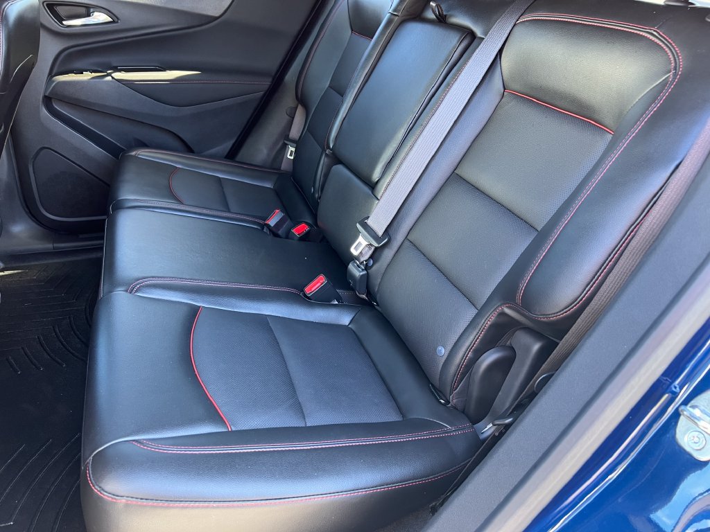 Used 2022 Chevrolet Equinox RS w/ RS Leather Package AWD/4WD image 14