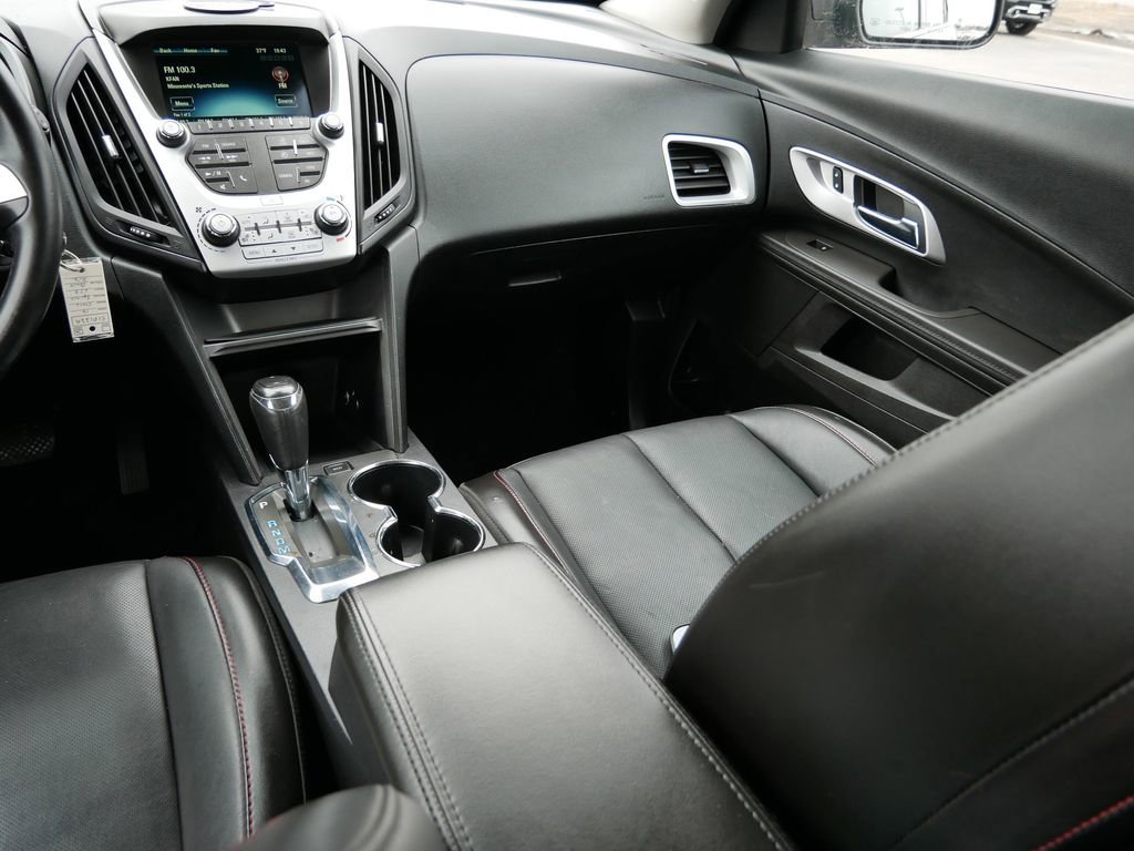 Used 2016 Chevrolet Equinox LTZ w/ Enhanced Convenience Package image 15