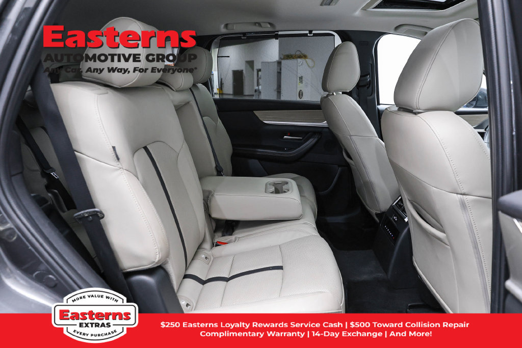 Used 2024 MAZDA CX-90 Plug-In Hybrid w/ Preferred AWD/4WD image 26