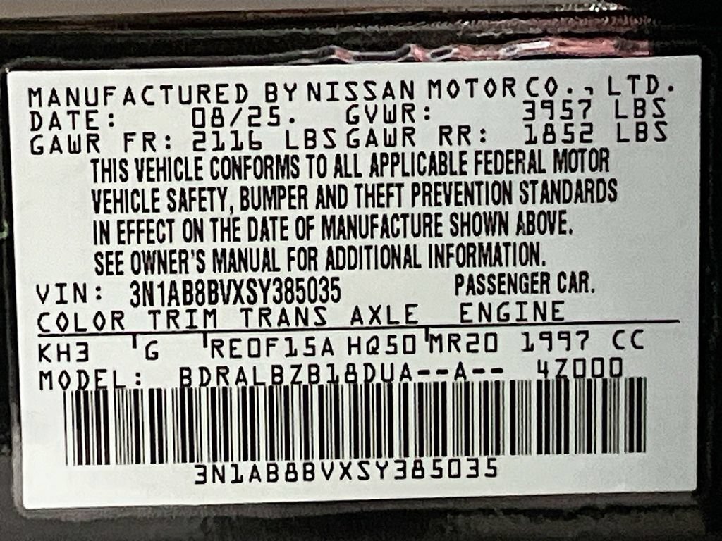 Used 2025 Nissan Sentra S FWD image 29
