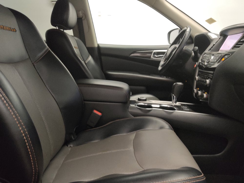 Used 2019 Nissan Pathfinder SL AWD/4WD image 21