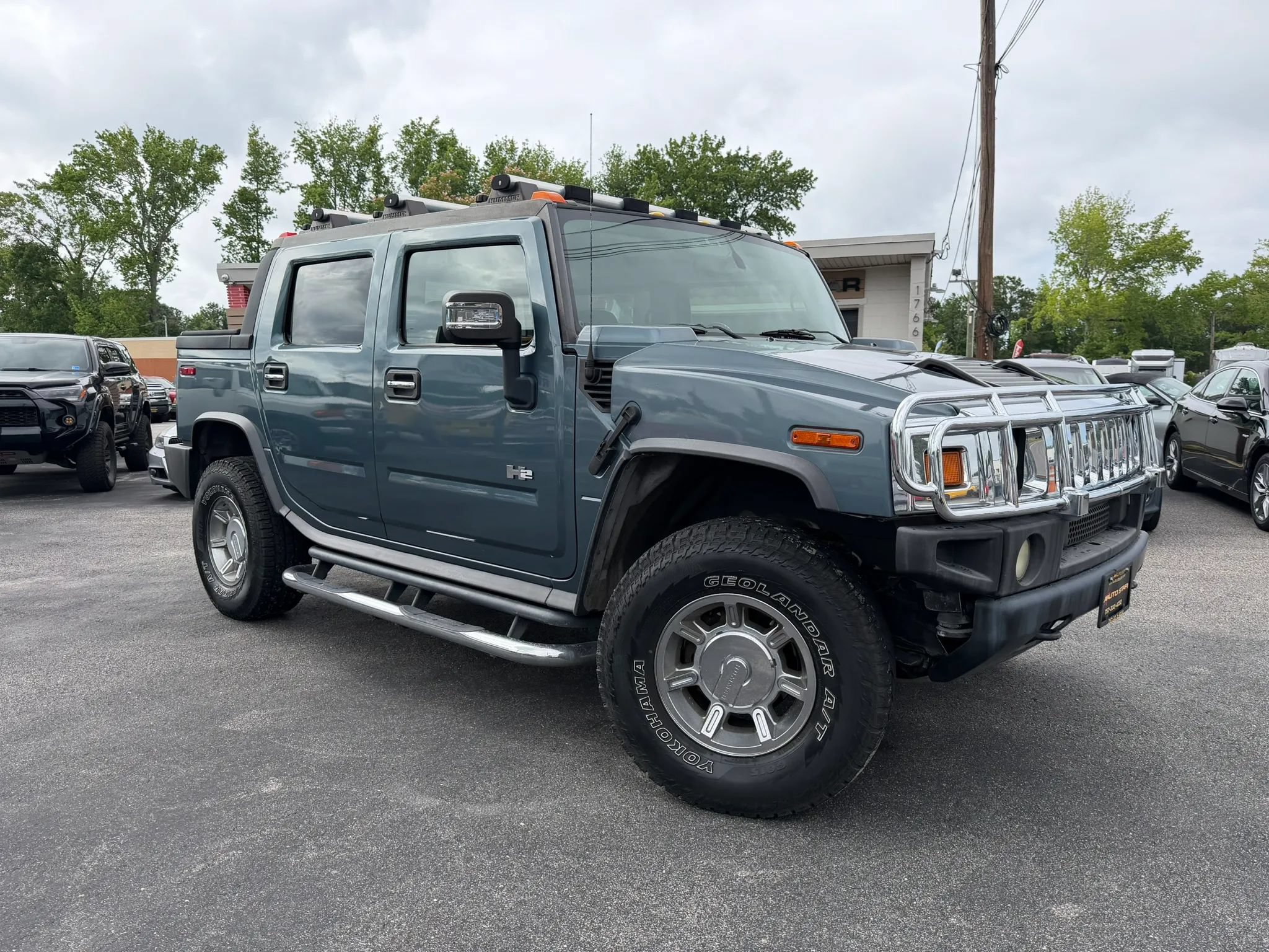 Used 2006 HUMMER H2 SUT AWD/4WD image 1
