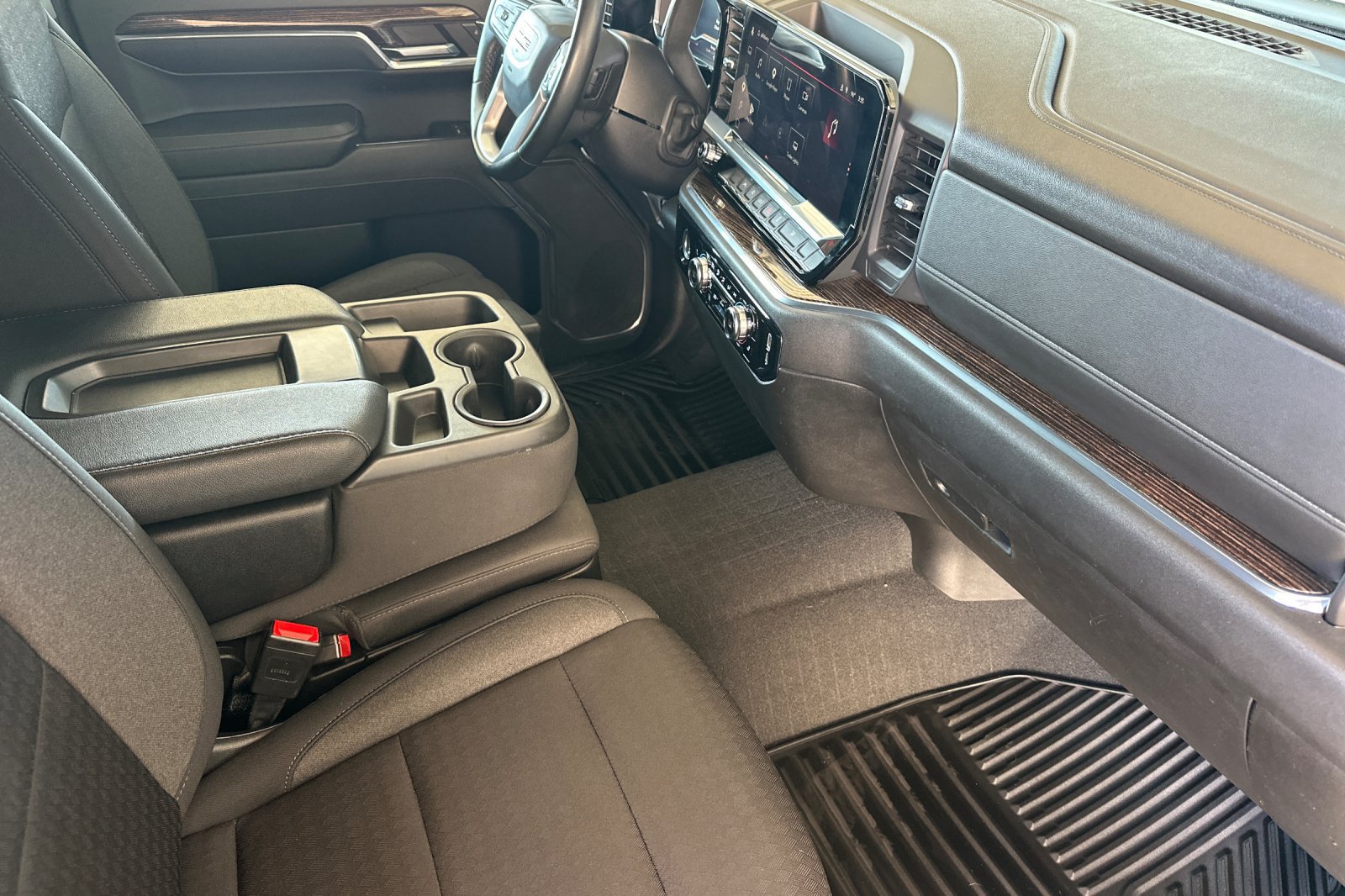Used 2023 GMC Sierra 1500 Elevation AWD/4WD image 19